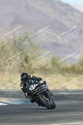 media/Nov-02-2025-CVMA (Sun) [[337aff29ab]]/Race 9-Middleweight Shootout/